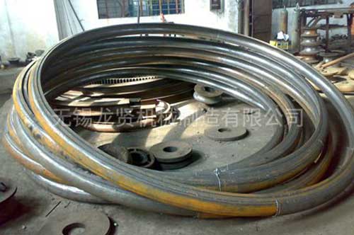 半圓管節(jié)距受哪些因素影響，怎么計算？